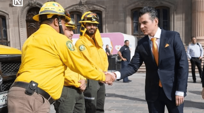 Reconocen a brigada antiincendios forestales