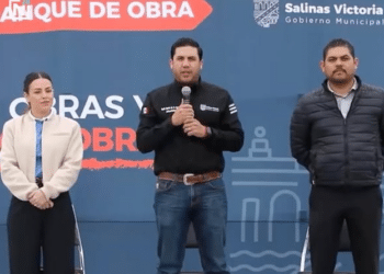 Habilitan 12 kilómetros de alumbrado en la carretera a Colombia