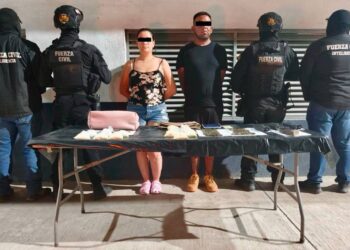 Caen dos con drogas en Monterrey