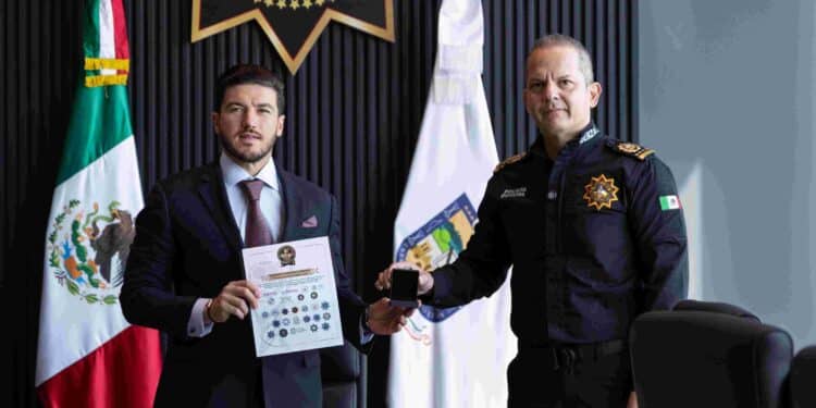 Reconoce Gobernador a Fuerza Civil por labor en Torneo futbolero
