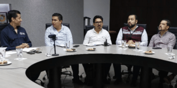 Mantiene Agua y Drenaje apoyo a García