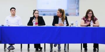 Impulsan protección de infancias en movilidad
