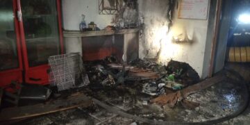 Consume incendio bodega de restaurante en Monterrey