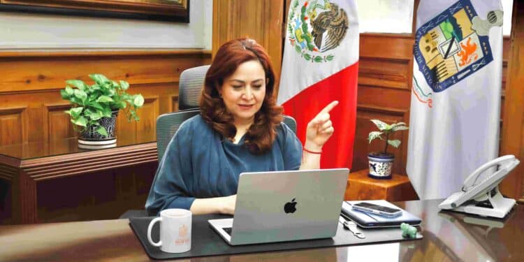 Capacitan a más de 150 empresas en trámites digitales ambientales