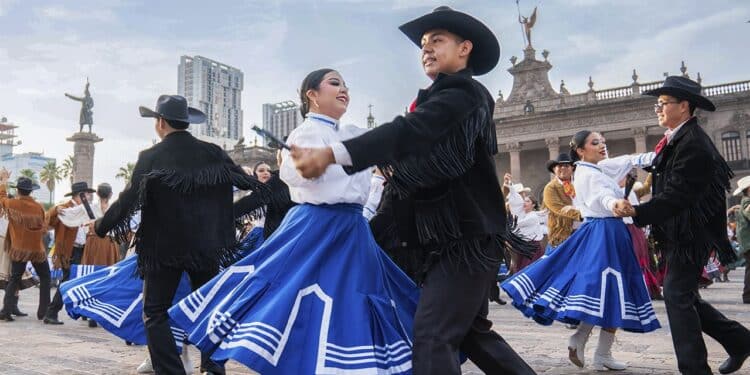 Nuevo León celebra la edición 34 del Mitote Folklórico
