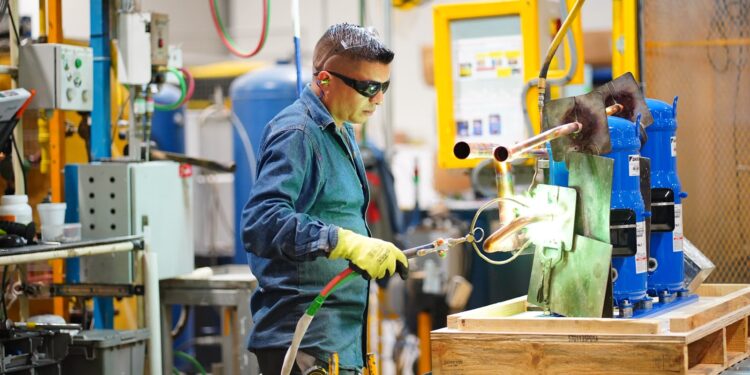 Registra NL aumento en la creación de empleos formales