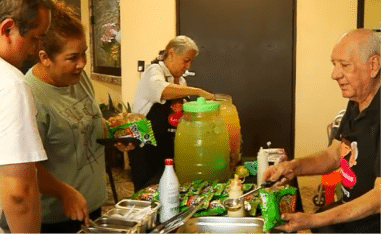 “Los abuelos” un negocio resiliente