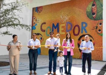 Inauguran comedor y cocina en Capullos