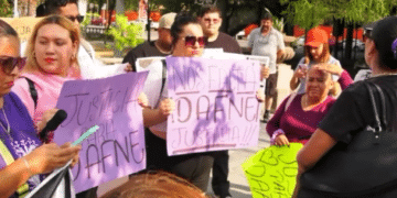 Protestan en Monterrey por caso Dafne