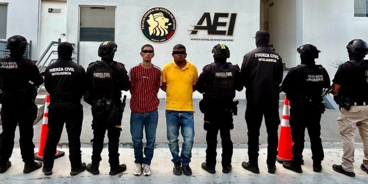Capturan a dos sujetos armados en Juárez