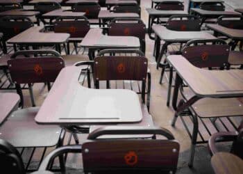 Abrirá Nuevo León una escuela por semana
