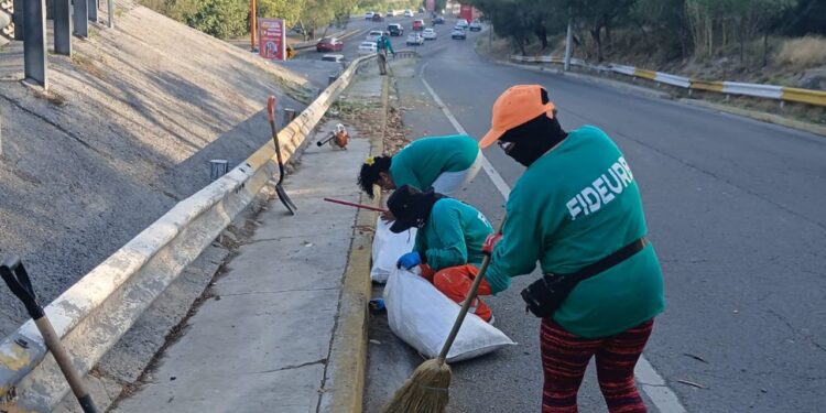Retira 22 toneladas de residuos durante labores de limpieza urbana