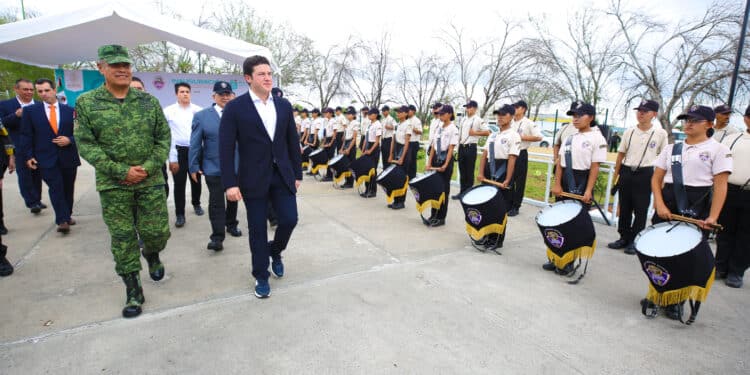 Transforman Prepas militarizadas en ciudadanas