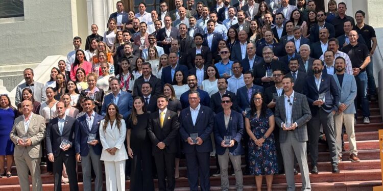 Institucionalizarán programa “Ponte nuevo, Nuevo León”