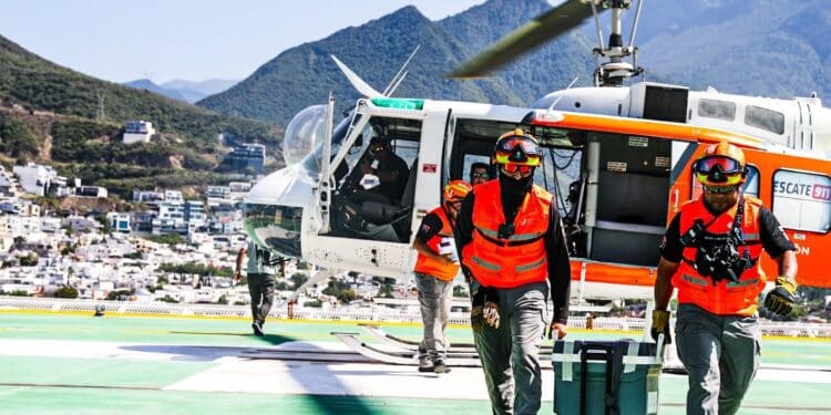 Llegan pulmones para paciente regio