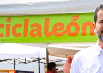 Participan en primera jornada de Reciclaleón