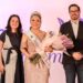 Coronan a Reina del adulto mayor en Santiago