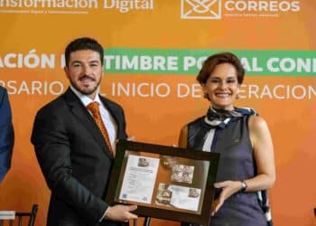 Samuel García conmemora 35 años del Metro
