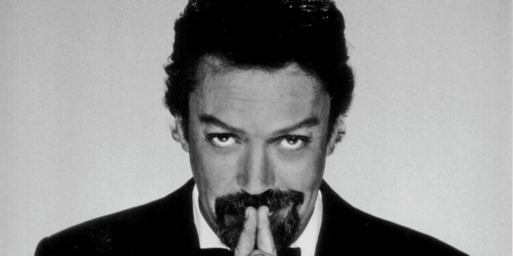 Muere Tim Curry