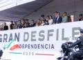 Encabeza Samuel desfile conmemorativo a la Independencia