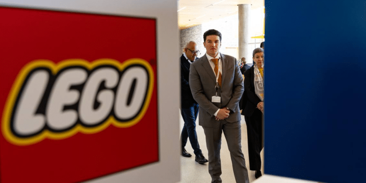 Destaca Gobernador inversión de LEGO en Nuevo León