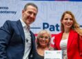 Entrega Monterrey testamentos a 280 familias