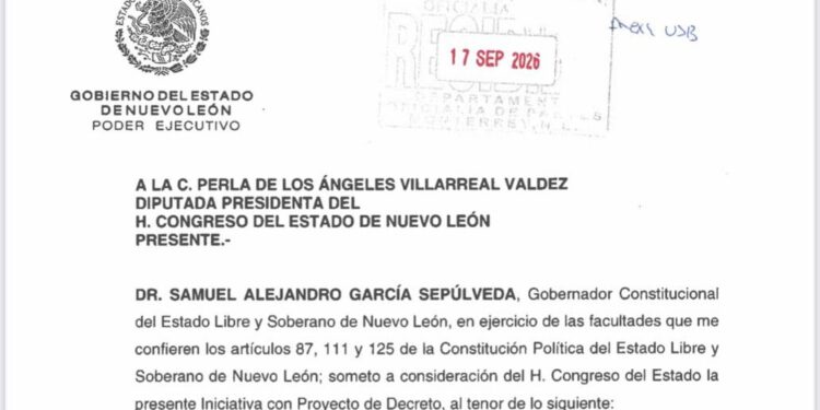Presenta gobernador iniciativa para derogar pase turístico