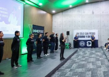 Previene San Pedro bullying y ciberacoso con experiencia inmersiva