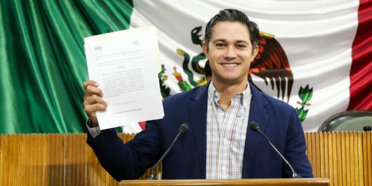 Pide Armando Víctor Gutiérrez reforzar vigilancia en escuelas