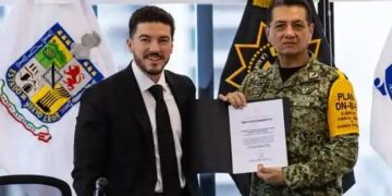 Reconoce Gobernador labor de fuerzas armadas