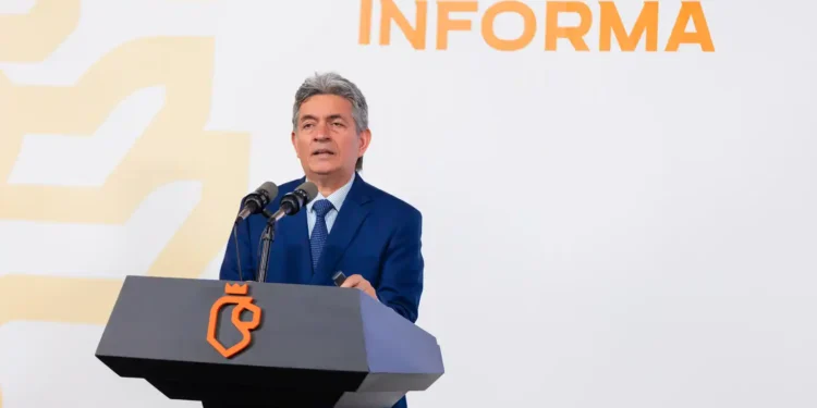 Regularizarán uso de celulares en escuelas