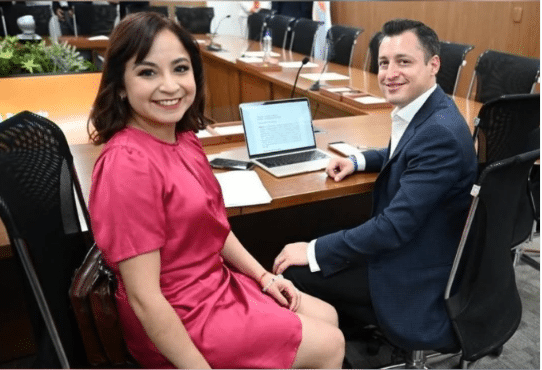 Van por deducción de colegiaturas universitarias