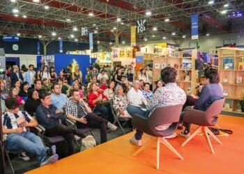 Destacan escritores de Nuevo León en FIL Monterrey 2026