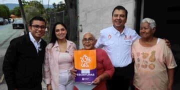 Escrituras llegan a Monte Kristal tras 30 años de espera