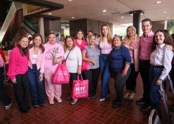 Monterrey promueve detección temprana del cáncer de mama