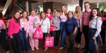 Monterrey promueve detección temprana del cáncer de mama