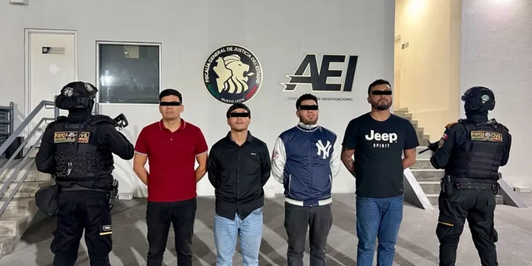 Detiene Fuerza Civil a cuatro por presuntos robos carreteros