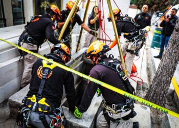 Realizan simulacro en panteones por Día de Muertos